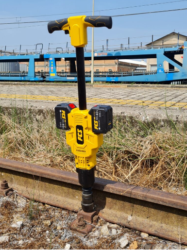 MÁQUINA DE PERFURAÇÃO MÁQUINA DE PERFURAÇÃO